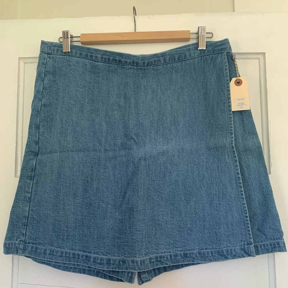 Ali Golden skort NWT